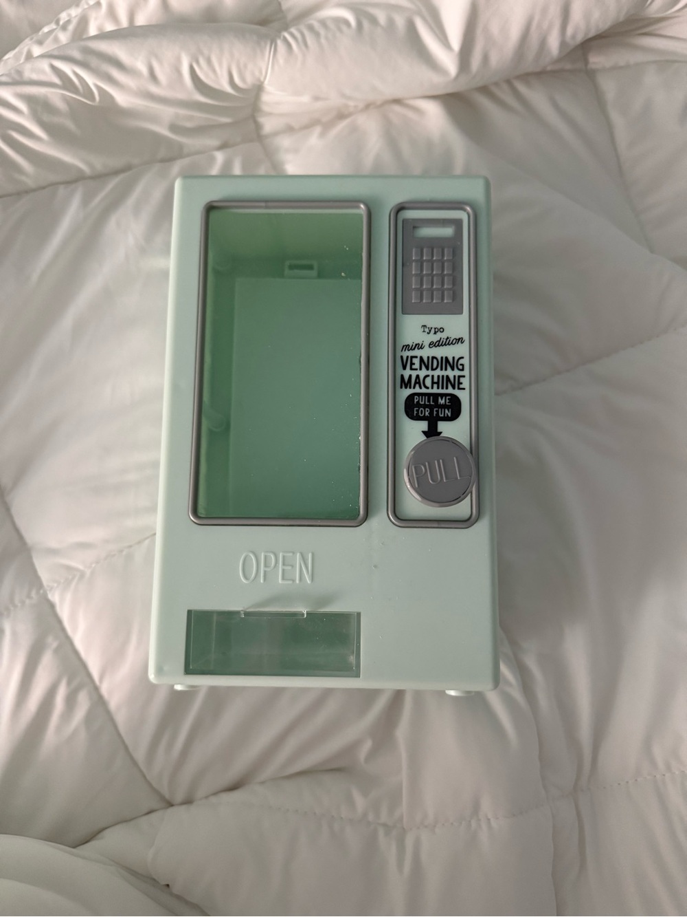 Mini Vending Machine Phone Accessory Organizer - Mint Green